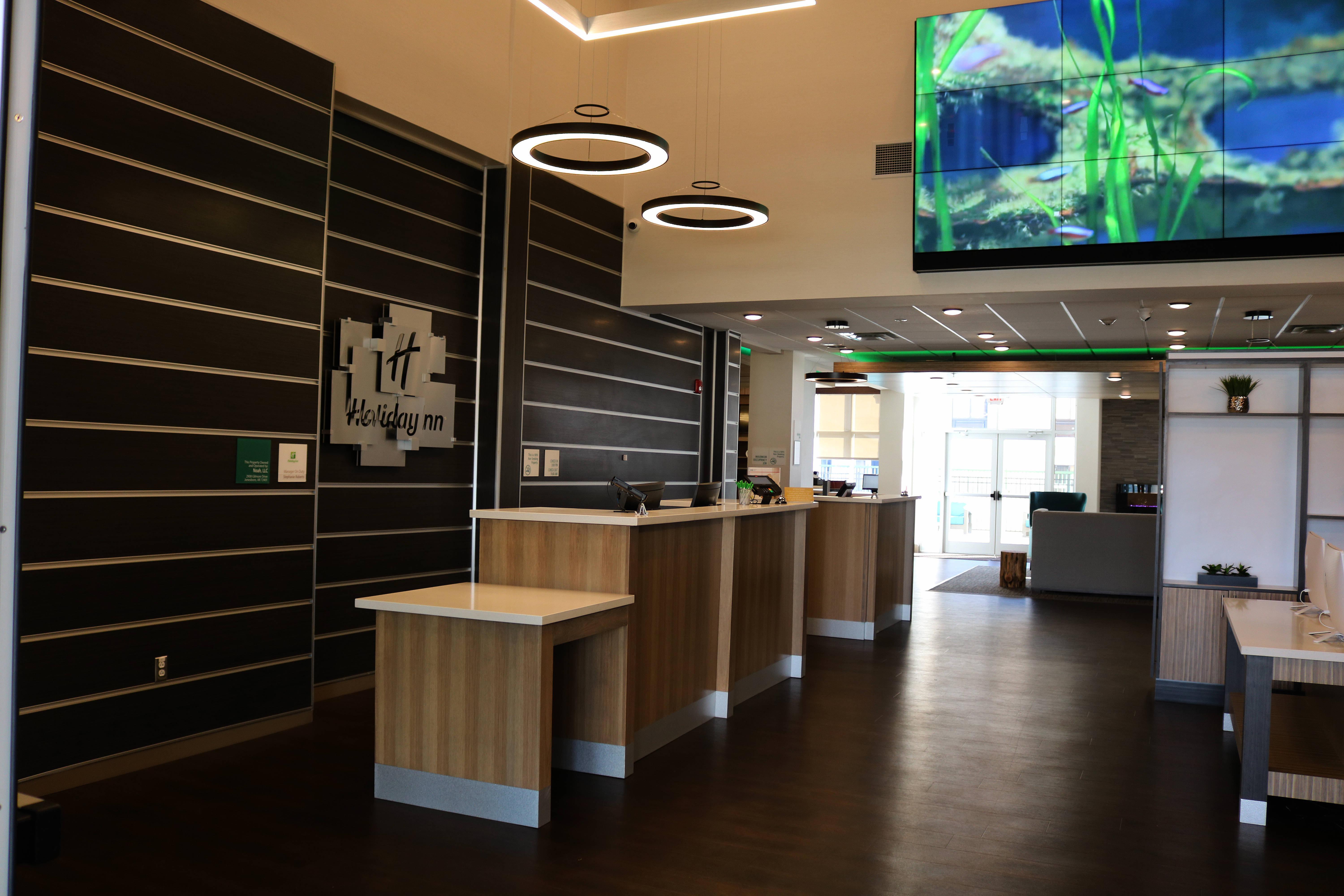 Holiday Inn - Jonesboro By Ihg Екстериор снимка
